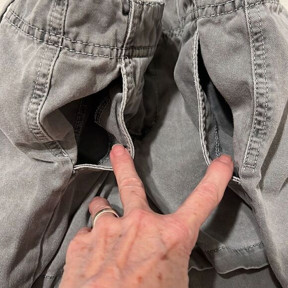 Merona size 8 grey denim jeans short shorts EUC - Picture 6 of 9